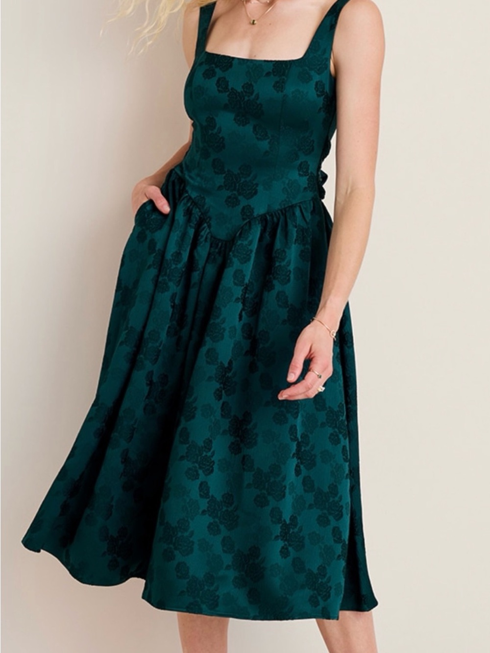 Francesca's Collections Emerald Green Floral Jacquard Midi Dress - XS